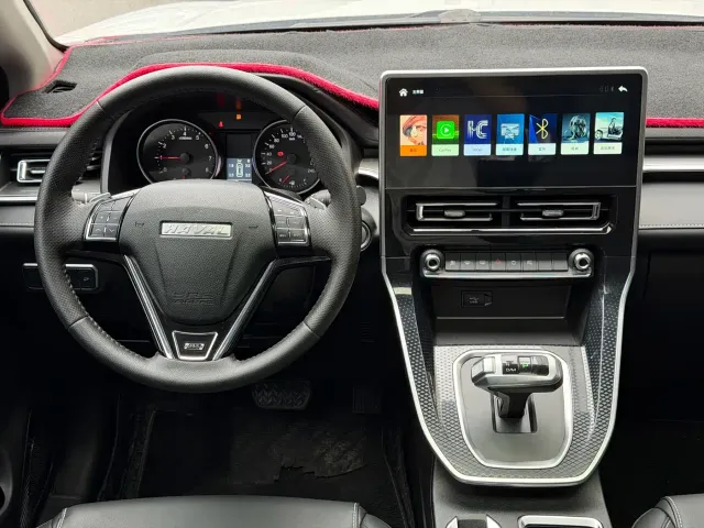 Haval M6 — Фото автомобиля 14