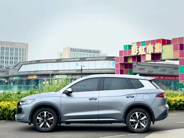 BYD Song Pro — Фото автомобиля 5