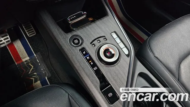 Kia Niro The All New — Фото автомобиля 9