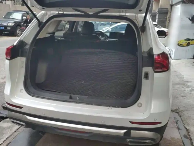 Haval H6 — Фото автомобиля 18