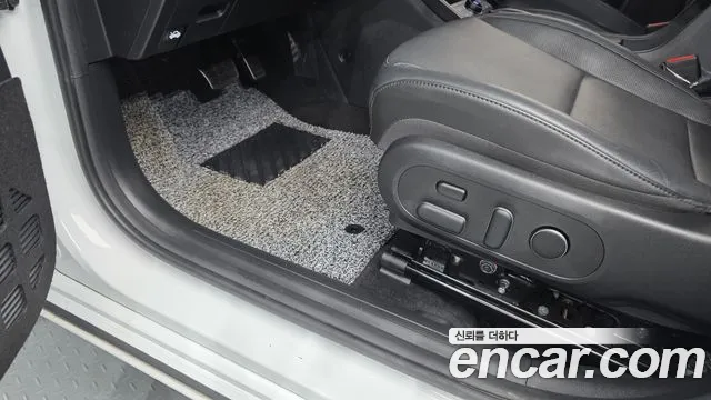 Hyundai Kona — Фото автомобиля 30