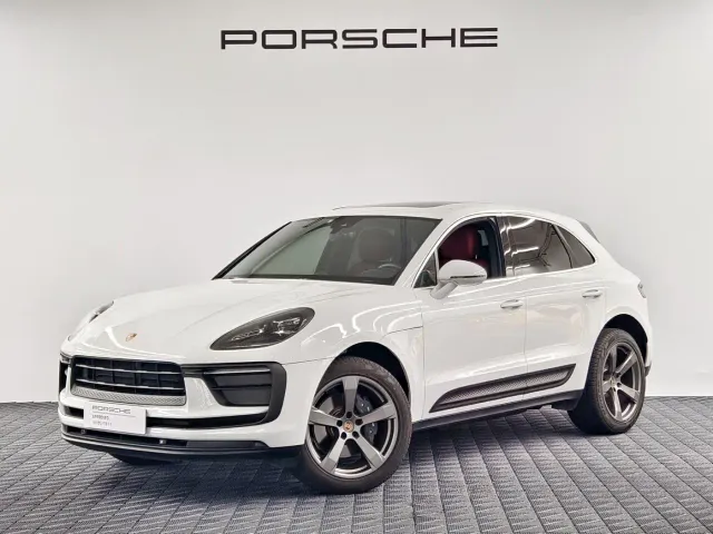 Фотография автомобиля — Porsche Macan