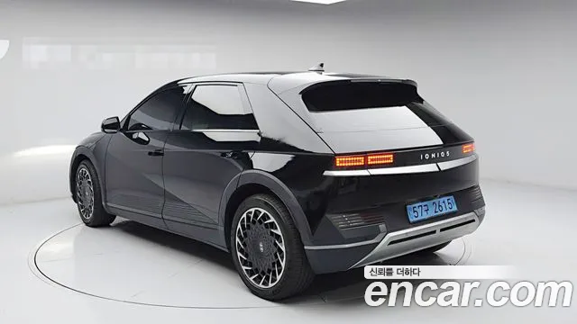 Hyundai Ioniq 5 — Фото автомобиля 4