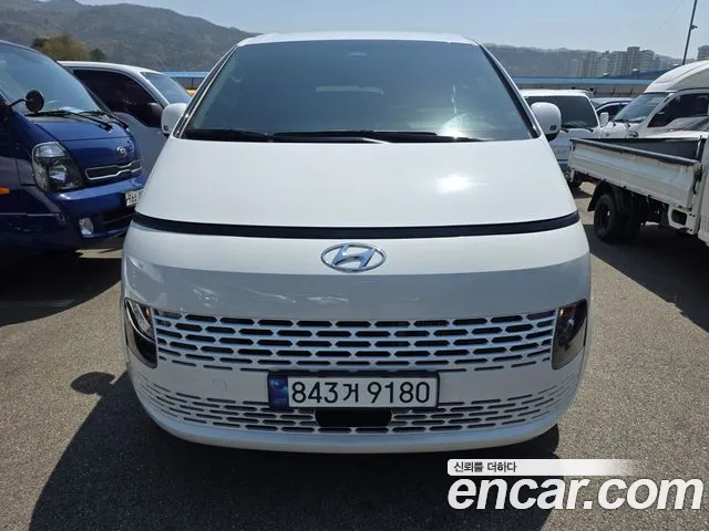 Hyundai Staria Staria Карго 3 места — Фото автомобиля 3