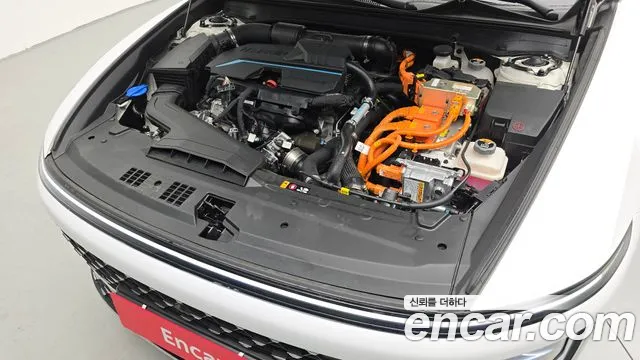 Hyundai Grandeur GN7 — Фото автомобиля 6