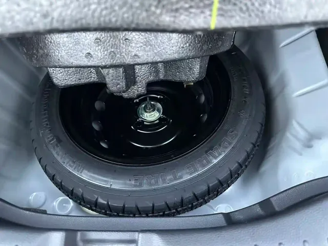 Honda Fit — Фото автомобиля 14