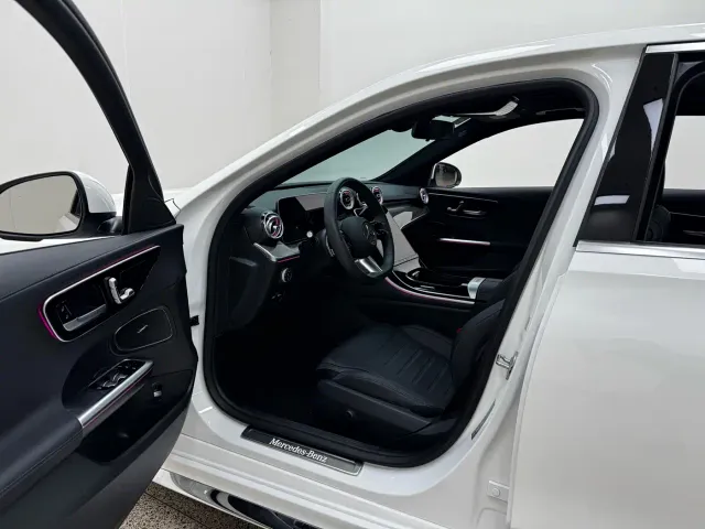 Mercedes-Benz C-Class — Фото автомобиля 9