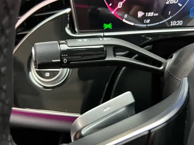 Mercedes-Benz E-Class — Фото автомобиля 22