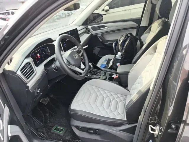 Volkswagen Tayron — Фото автомобиля 14