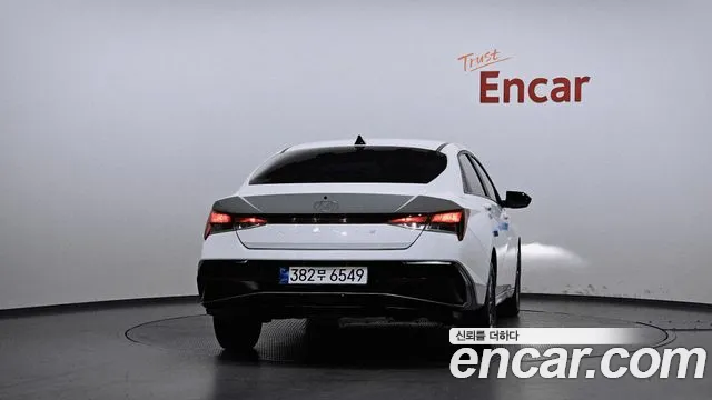 Hyundai Avante — Фото автомобиля 4