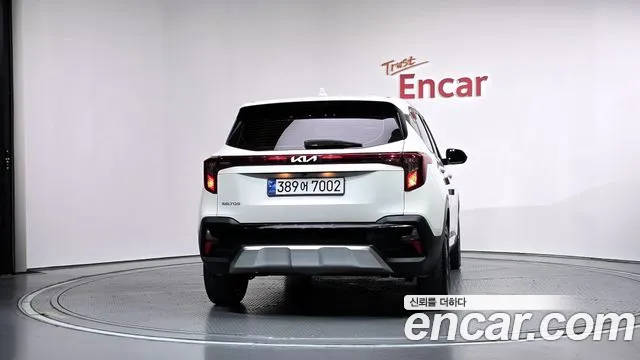 Kia Seltos — Фото автомобиля 4