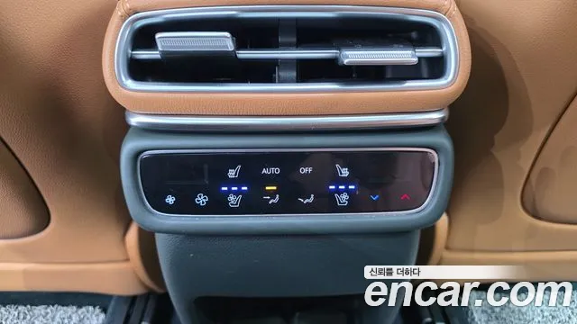 Genesis GV80 2.5T Бензин 2WD — Фото автомобиля 30