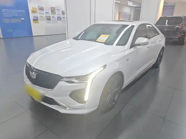 Фотография автомобиля — Cadillac CT4
