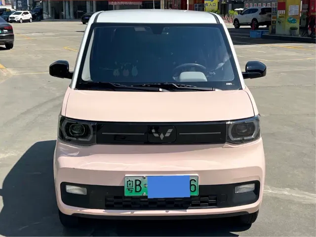 Wuling Hongguang Mini EV — Фото автомобиля 2