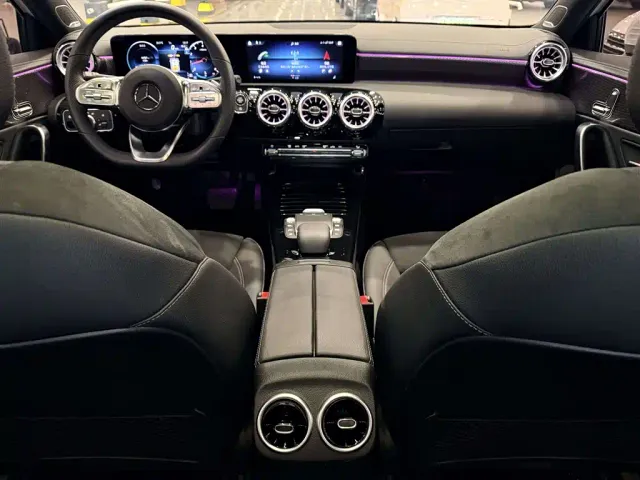 Mercedes-Benz A-Class — Фото автомобиля 8