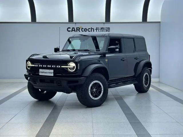 Фотография автомобиля — Ford Bronco