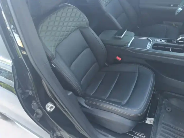 Geely Haoyue L 2023 2.0T DCT Premium Model — Фото автомобиля 24