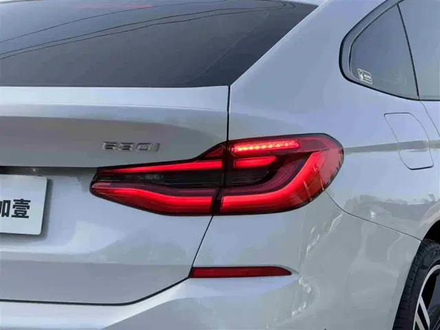 BMW 6 Series Gran Turismo — Фото автомобиля 18