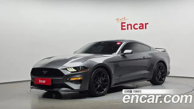 Фотография автомобиля — Ford Mustang