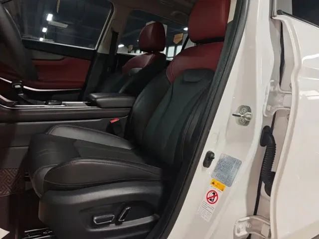 Changan CS75 — Фото автомобиля 14