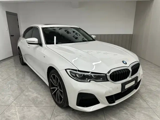 BMW 3 Series — Фото автомобиля 3