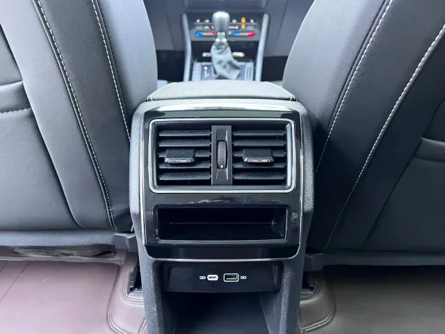 Skoda Superb — Фото автомобиля 14