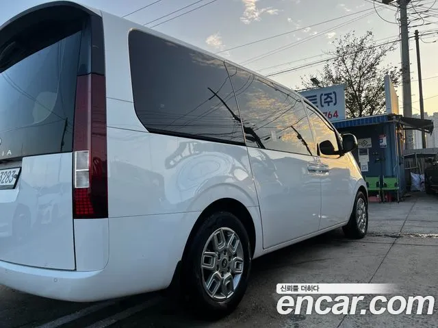 Hyundai Staria — Фото автомобиля 3