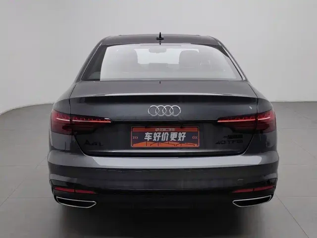 Audi A4L — Фото автомобиля 4