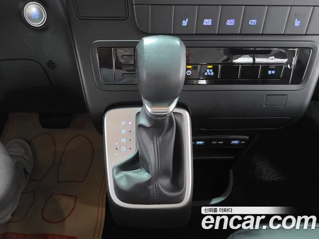 Hyundai Staria — Фото автомобиля 11