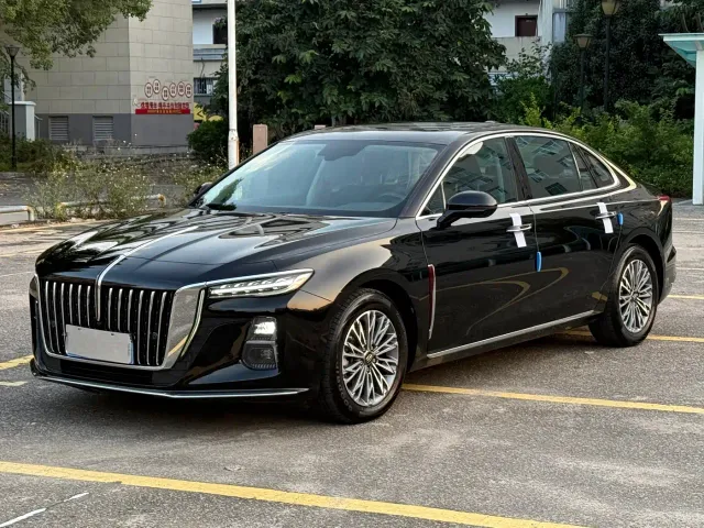 Фотография автомобиля — Hongqi H5
