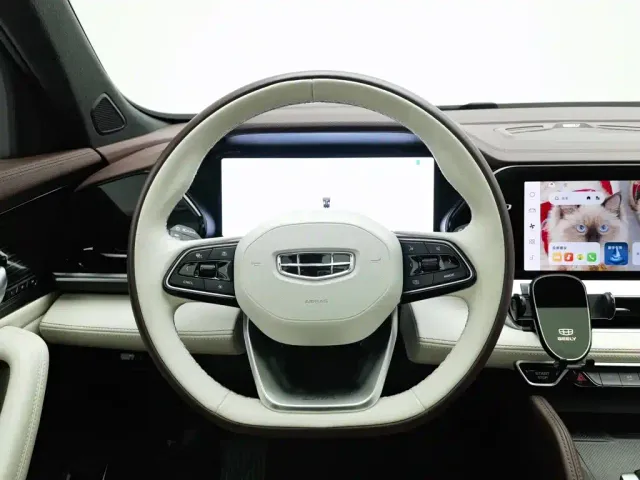 Geely Xingyue L — Фото автомобиля 11