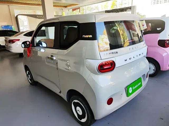 Wuling Hongguang Mini EV — Фото автомобиля 4