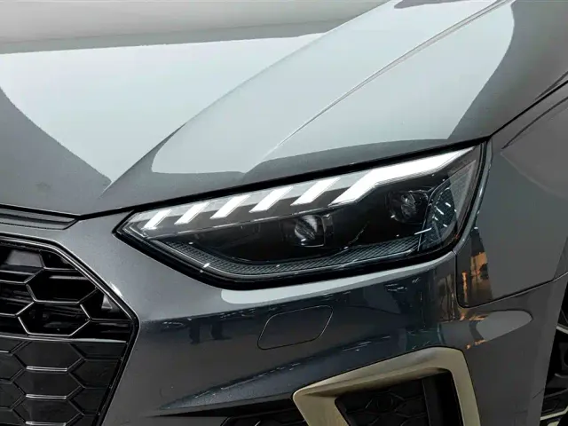 Audi A4L — Фото автомобиля 4