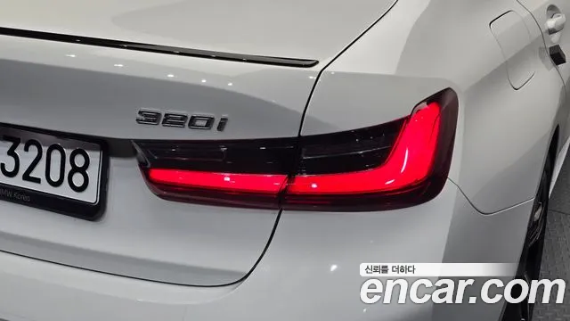 BMW 3-Series 3 серия (G20) — Фото автомобиля 19