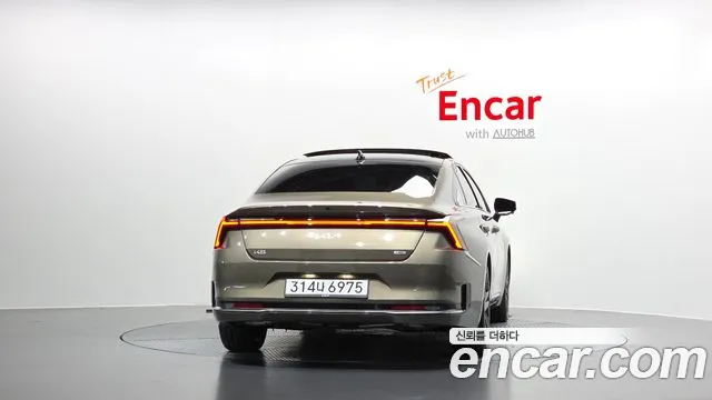 Kia K8 (New) Hybrid — Фото автомобиля 4