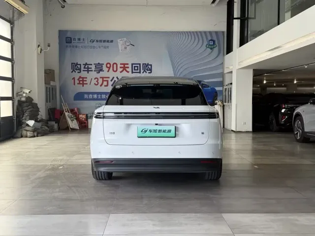 Li Auto i6 — Фото автомобиля 8
