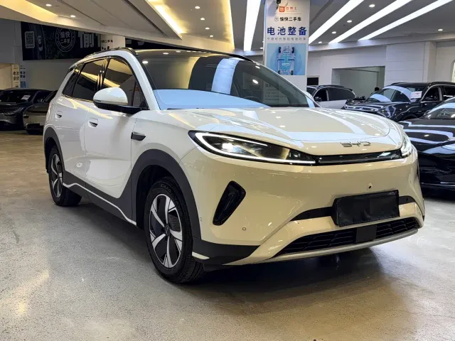 BYD Sealion 05 EV — Фото автомобиля 3