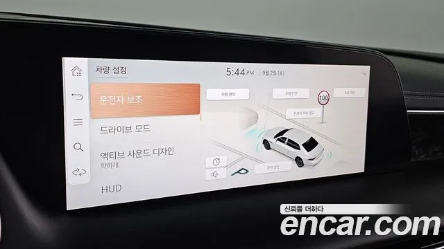 Genesis G90 Бензин 3.5 Turbo e-S/C AWD LWB — Фото автомобиля 8