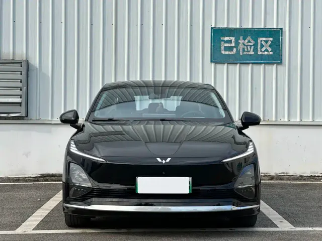 Wuling Starlight — Фото автомобиля 2
