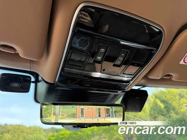 Land Rover Range Rover — Фото автомобиля 14