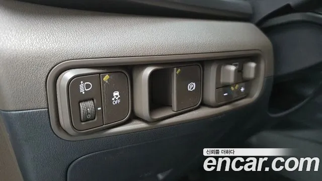 Kia Tasman Tasman 2.5T Бензин 2WD — Фото автомобиля 26