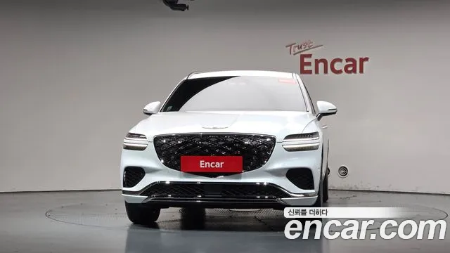 Genesis GV70 — Фото автомобиля 3