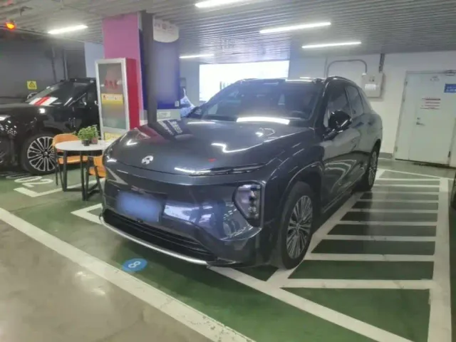 Фотография автомобиля — Nio ES7