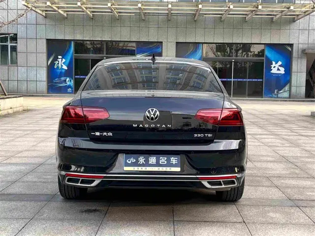 Volkswagen Magotan — Фото автомобиля 10
