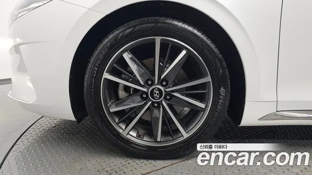 Hyundai Grandeur Новый Grandeur IG — Фото автомобиля 5