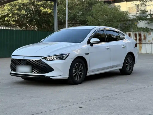 Фотография автомобиля — BYD Qin PLUS