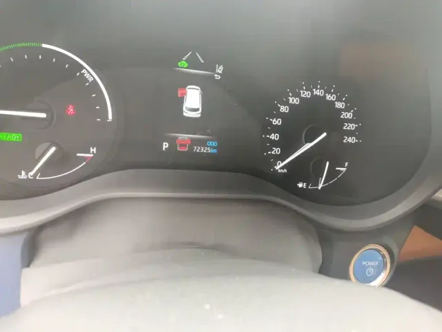 Toyota Sienna — Фото автомобиля 4