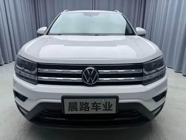 Volkswagen Tharu — Фото автомобиля 2