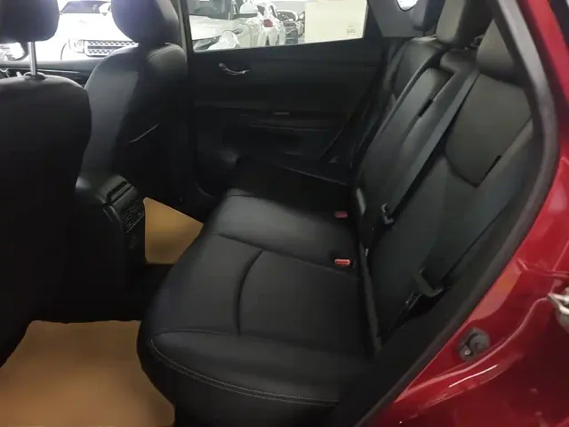 Nissan Tiida — Фото автомобиля 16