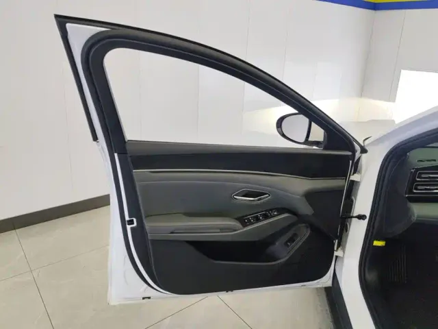 BYD Qin L — Фото автомобиля 7